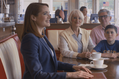 Mom Texted: “Don’t Call Or Come Over. We’re Done.” I Replied: “Got It.” And Later…